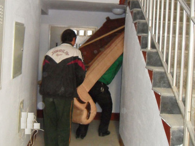 平湖搬家，愛心隨行 解析全方位配套服務(wù)、價(jià)格與廠家選擇